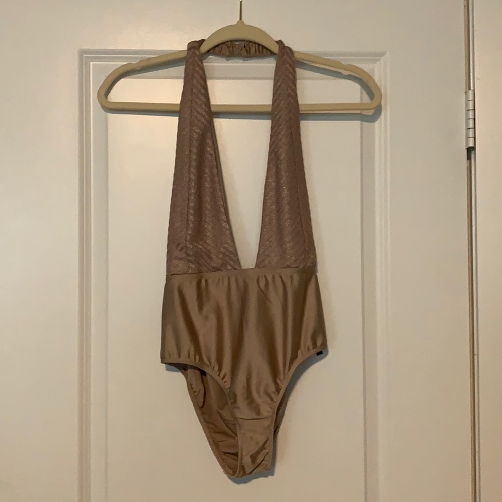 Open cleavage bodysuit